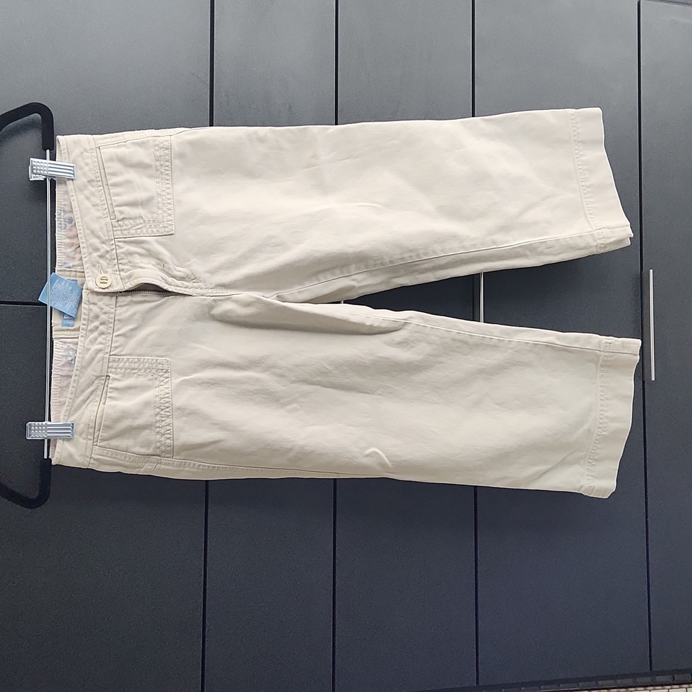 Periscope size 3 Capris